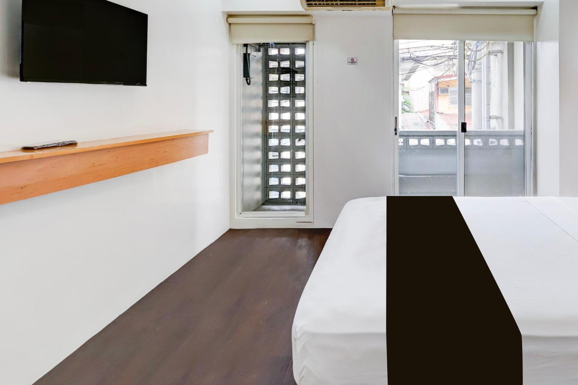 Collection O Brblock Boutique & Residences, Santa Cruz Olympia, Makati 马卡蒂 外观 照片