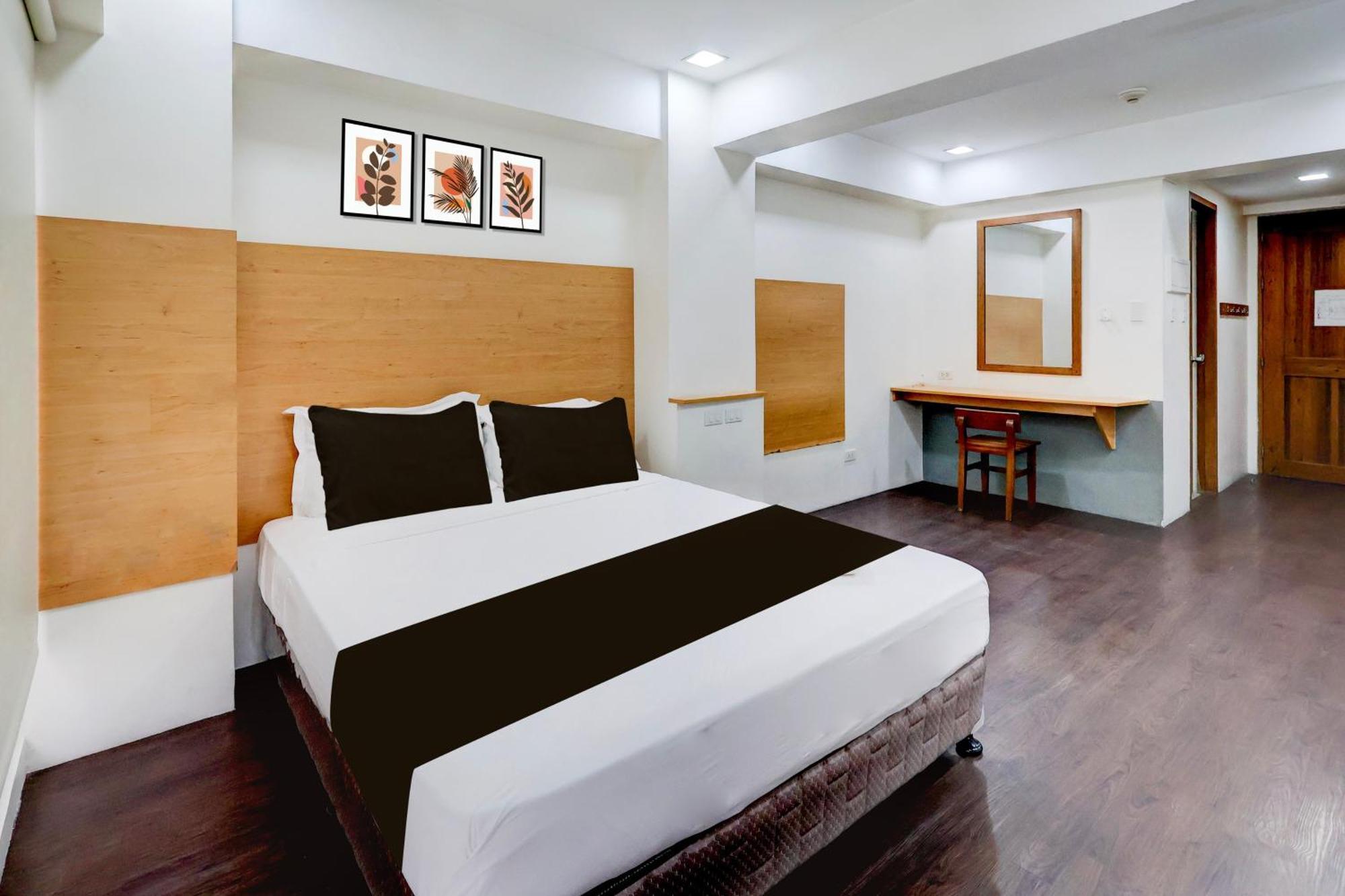 Collection O Brblock Boutique & Residences, Santa Cruz Olympia, Makati 马卡蒂 外观 照片